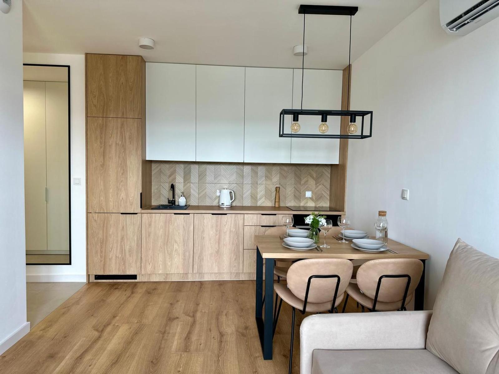 Legnicka Residence I Wroclaw Ngoại thất bức ảnh